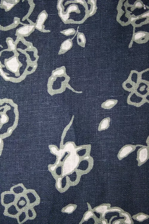 Chemise Manches Courtes Ville Lin Imp Fleurs Modern Bleu Fonce – Image 2