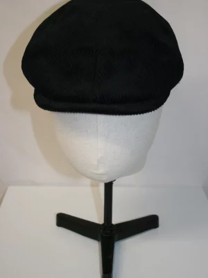 Accessoire Casquette Plate Velours Noir Fonce