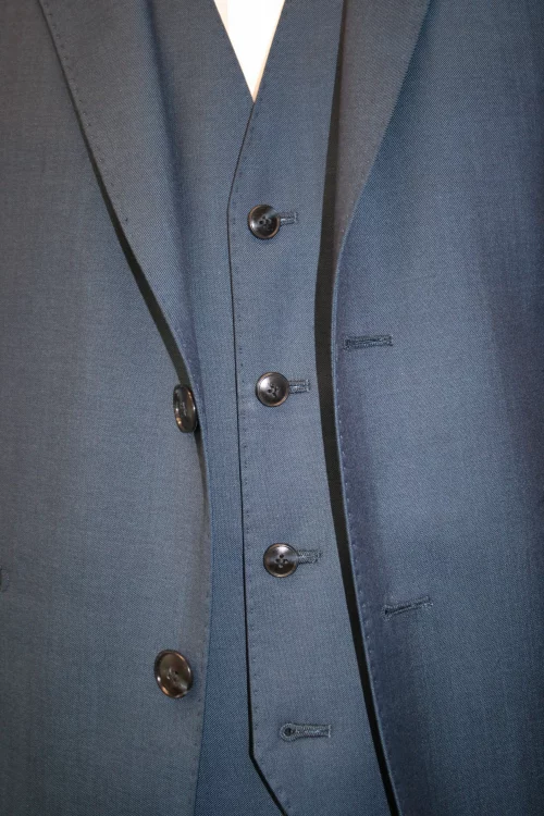 Costume 3 Pieces Serge Unie Ardoise Las Bang Casino Bleu Moyen – Image 3