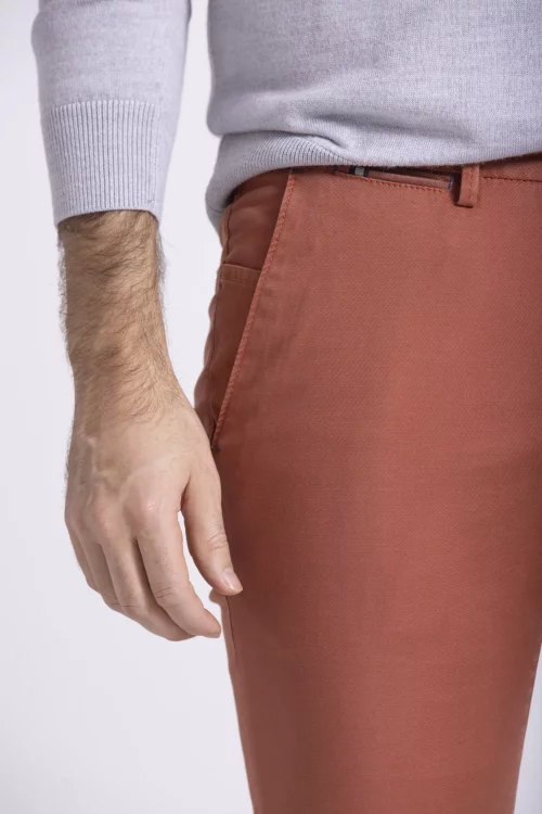 Pantalon Sport Broken Twill Lyocell Rouge Moyen – Image 3